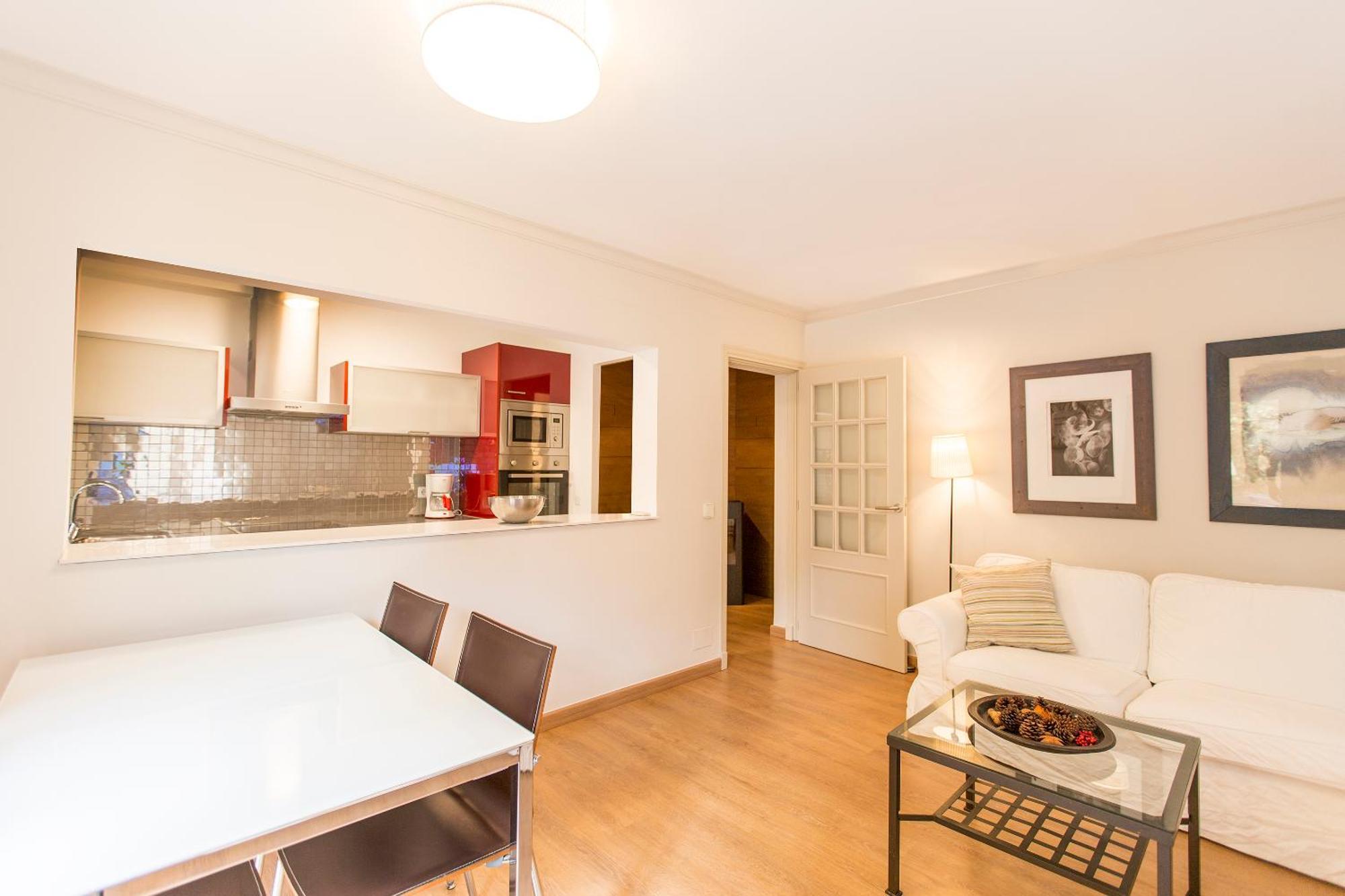 Superior Apartment,185337732:JPEG